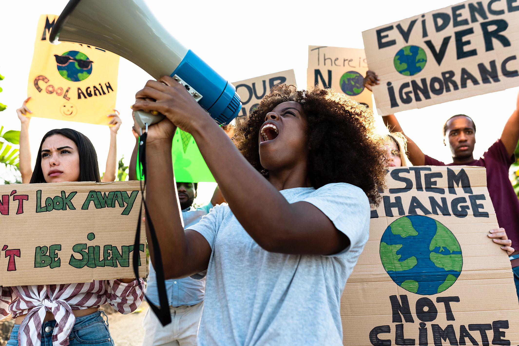 Environmental Sustainability Challenges from a Gender Perspective 